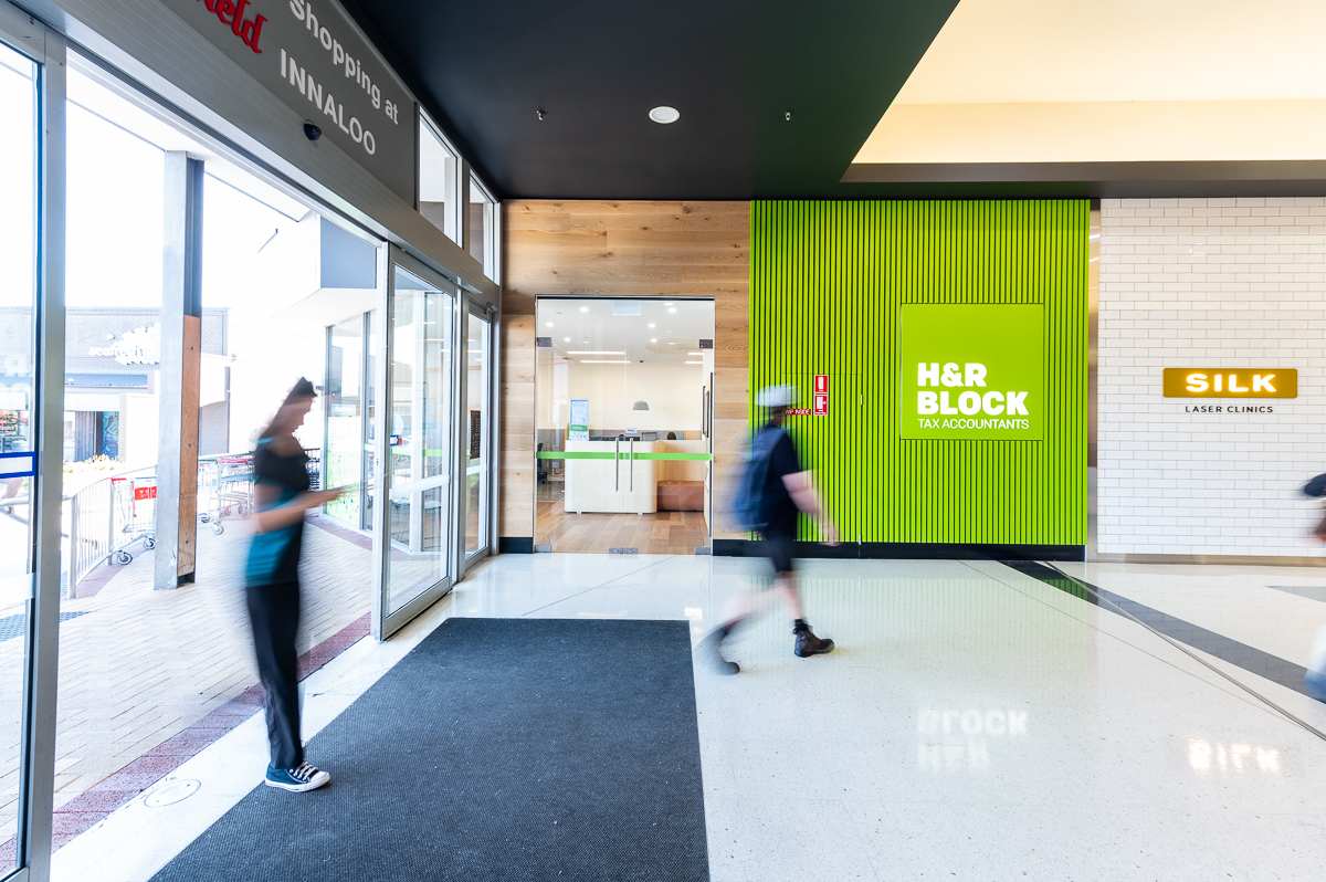 H&R Block Tax Accountants storefront image