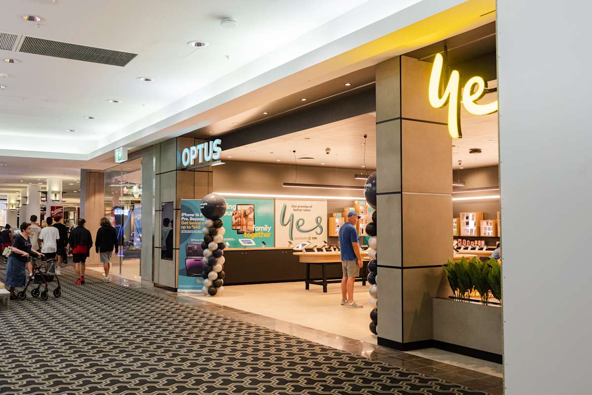 Optus  storefront image