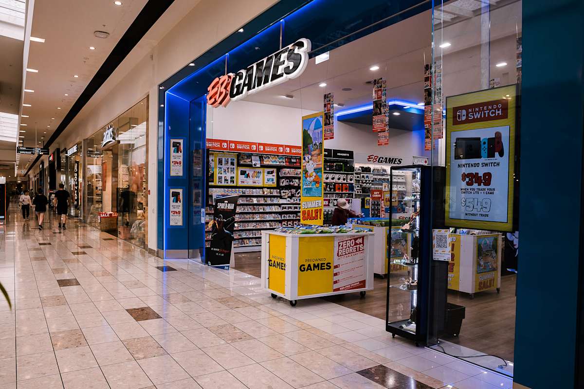 EB Games storefront image