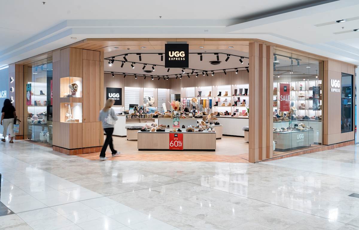 Ugg Express storefront image