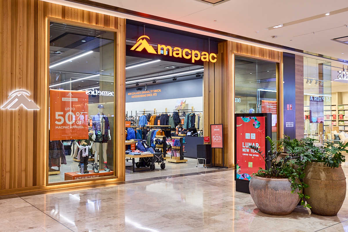 Macpac storefront image