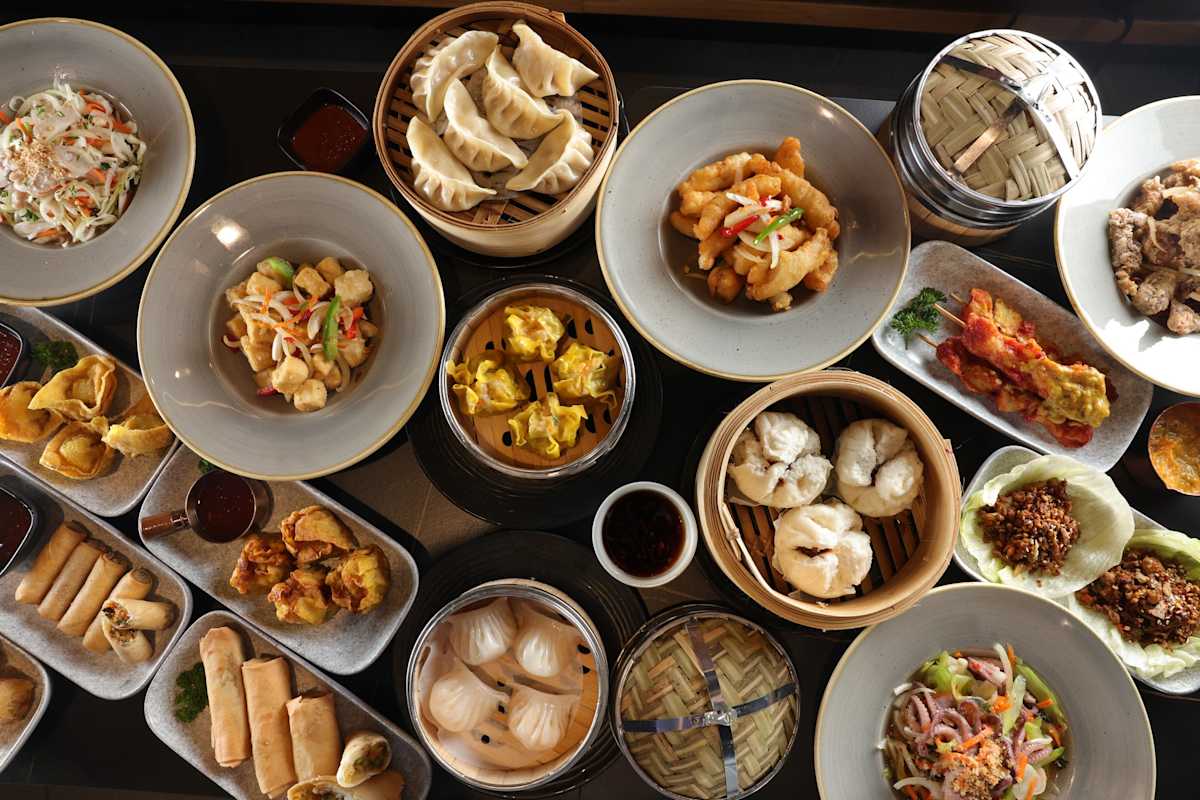 Food World Asian Fusion - Miranda