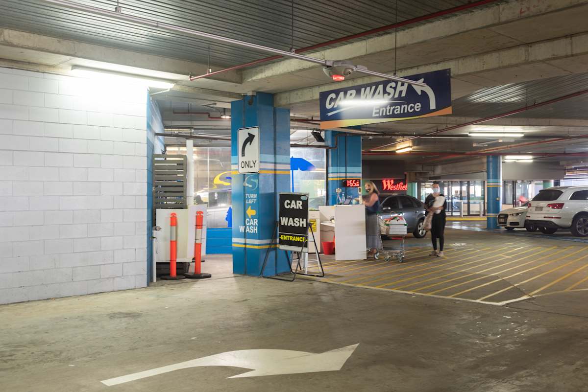 Sparkles Carwash - Level B1 storefront image