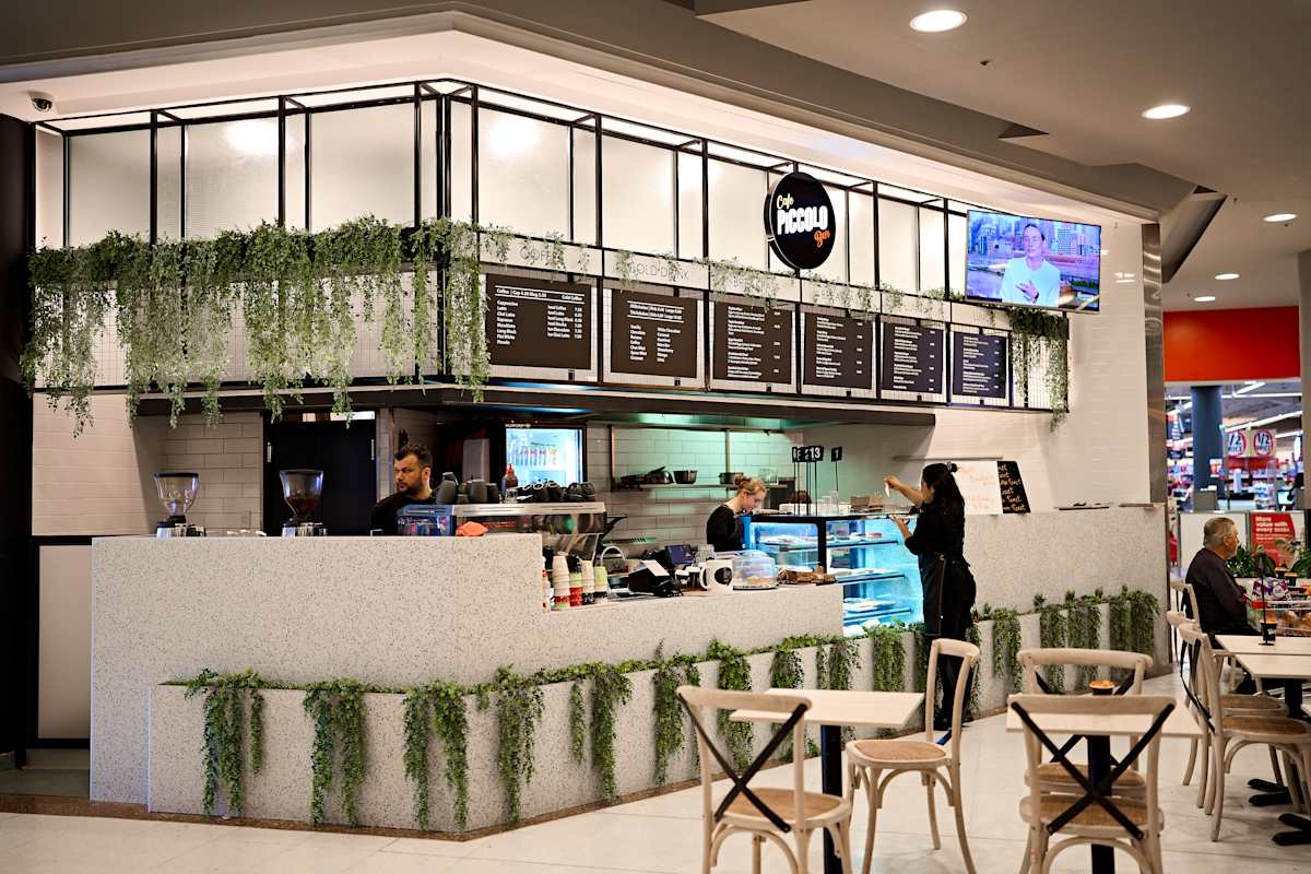 Cafe Piccolo Bar storefront image