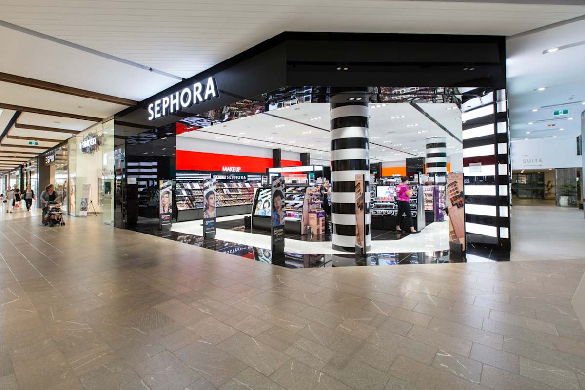 Sephora storefront image