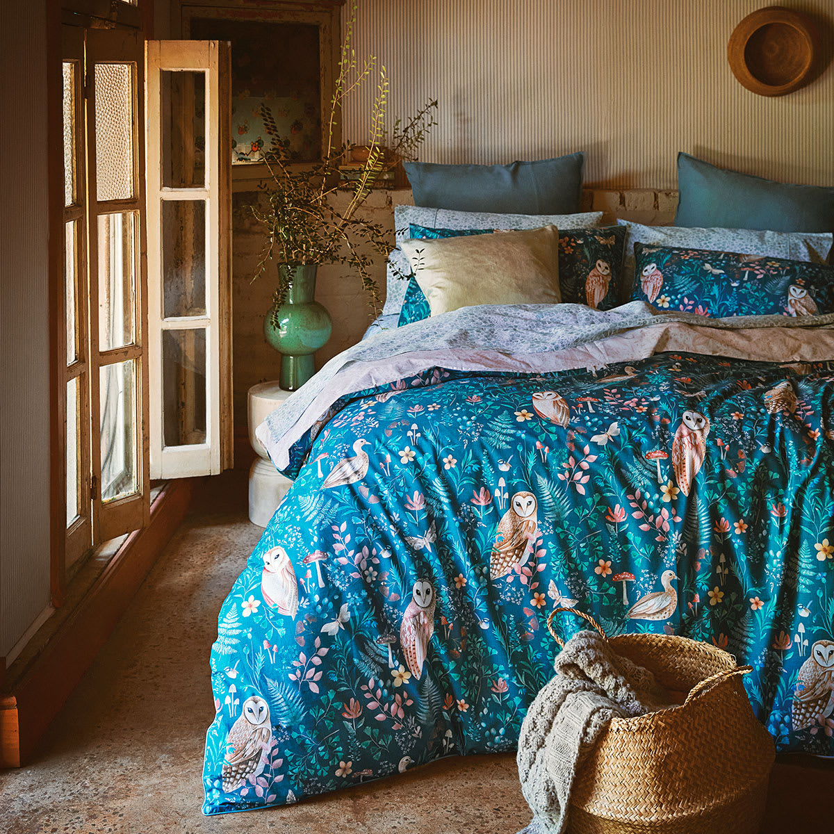Bed Bath N' Table: Clearance Sale - Up to 60% off
