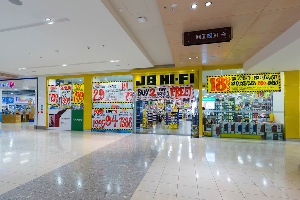 JB Hi-Fi storefront image