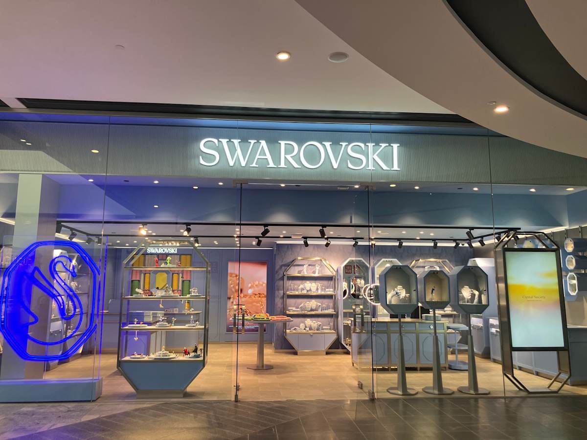 Swarovski storefront image