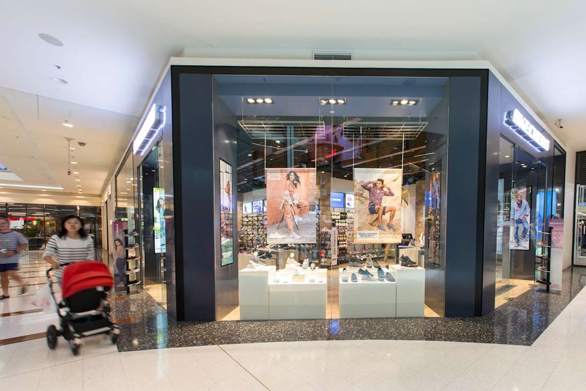 Skechers storefront image