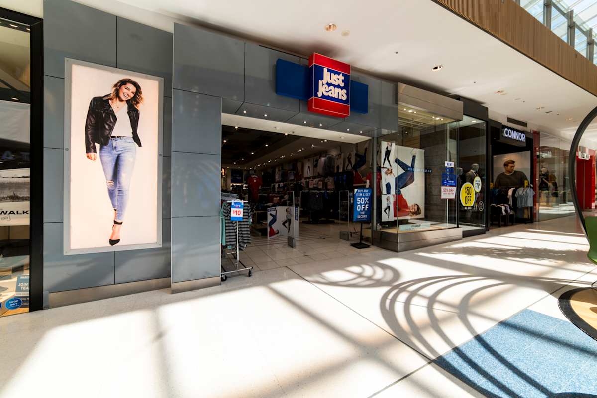 Just Jeans storefront image