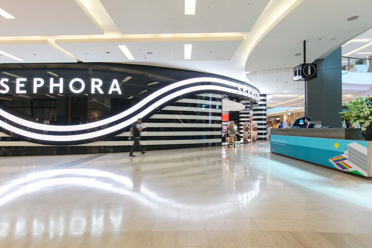 Sephora storefront image