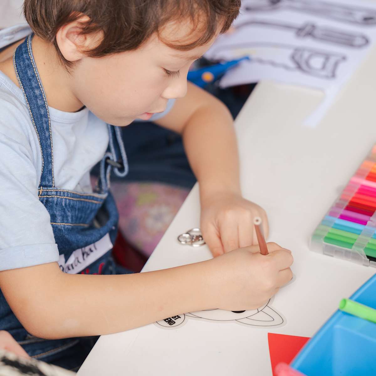 Helensvale Kids Club Father's Day Craft