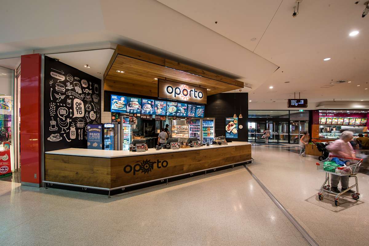 Oporto storefront image