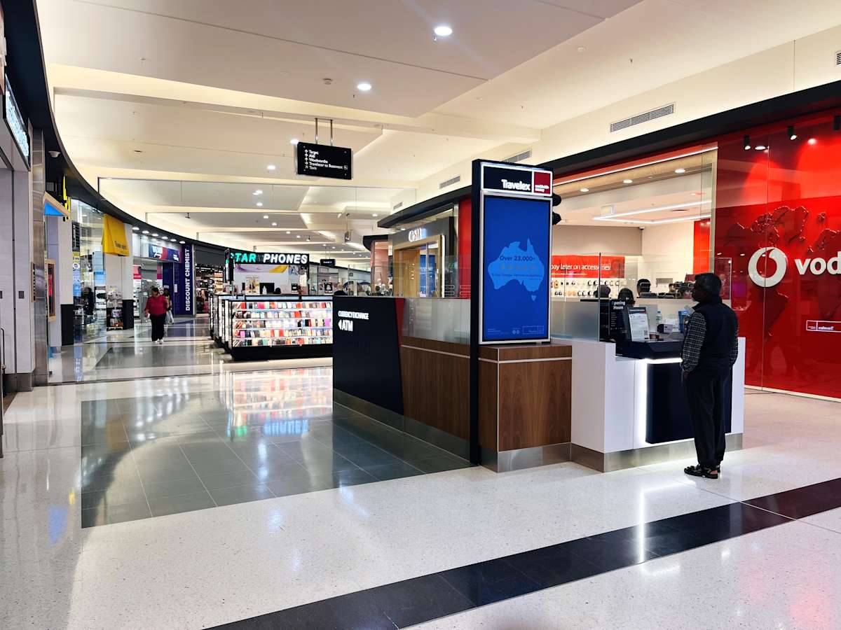 Travelex storefront image