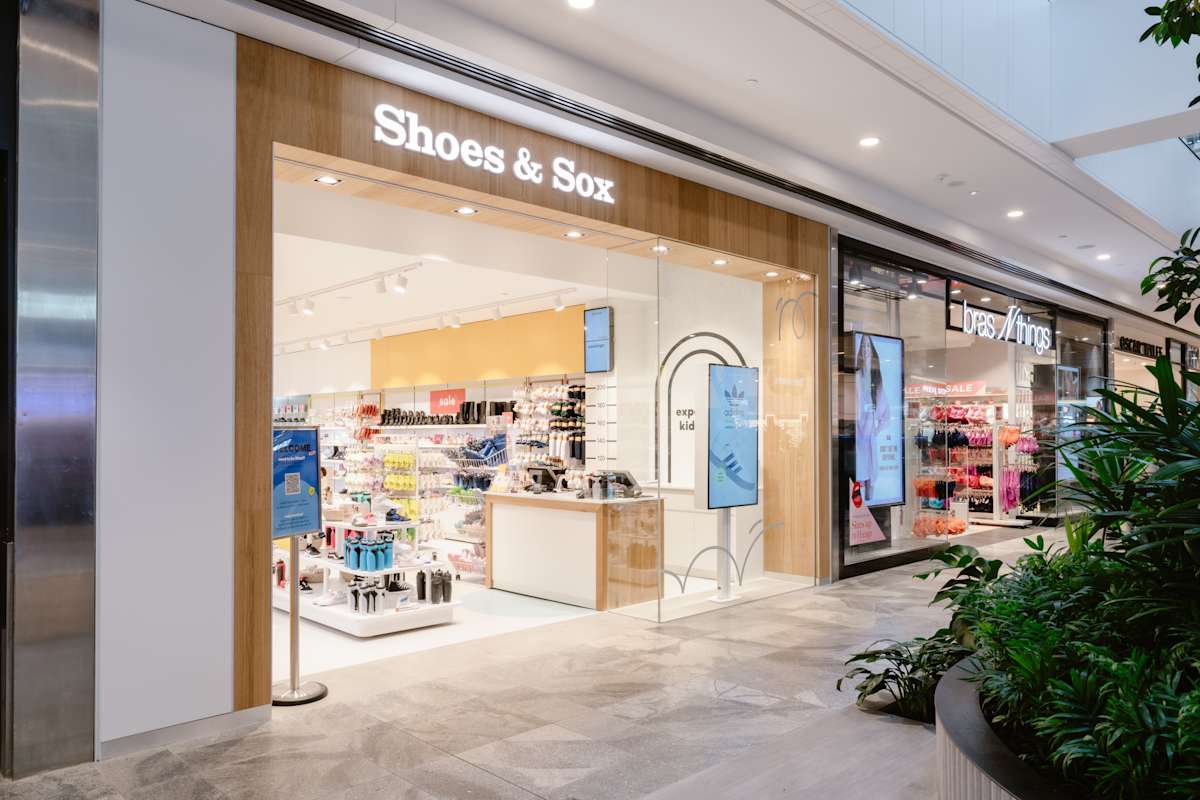 Shoes & Sox storefront image