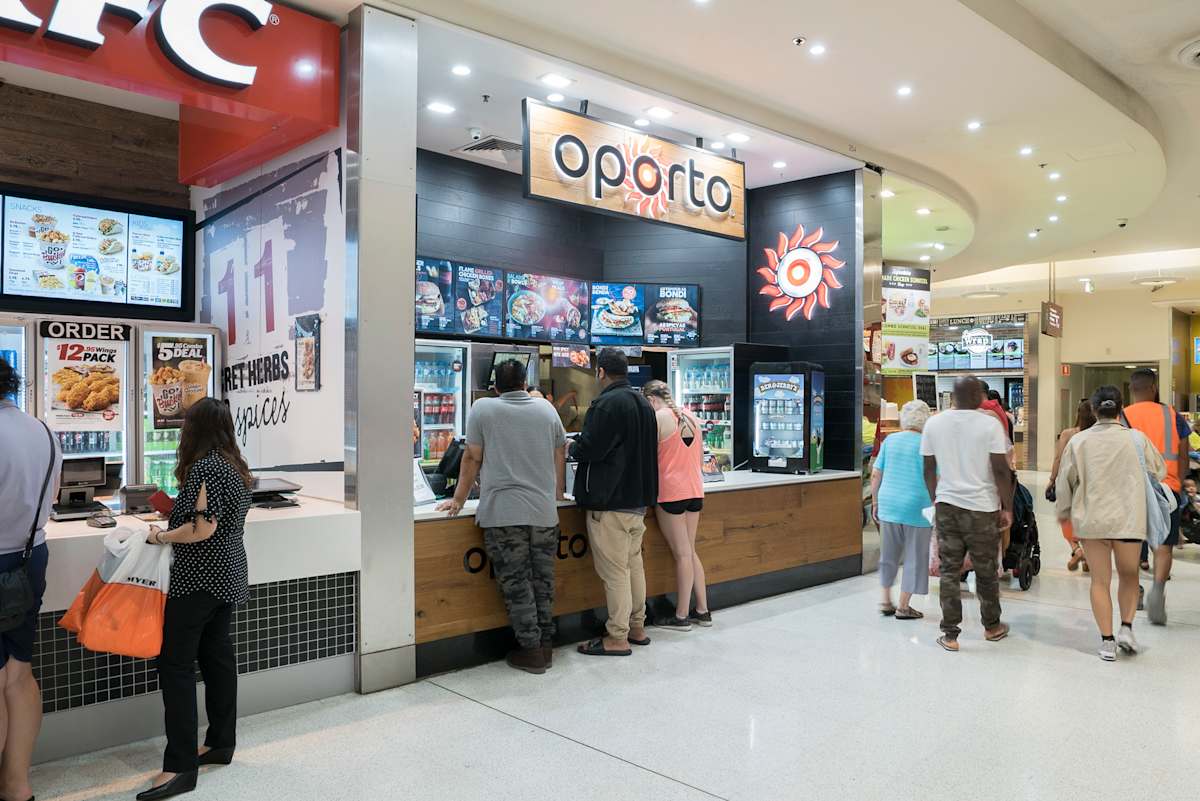 Oporto storefront image