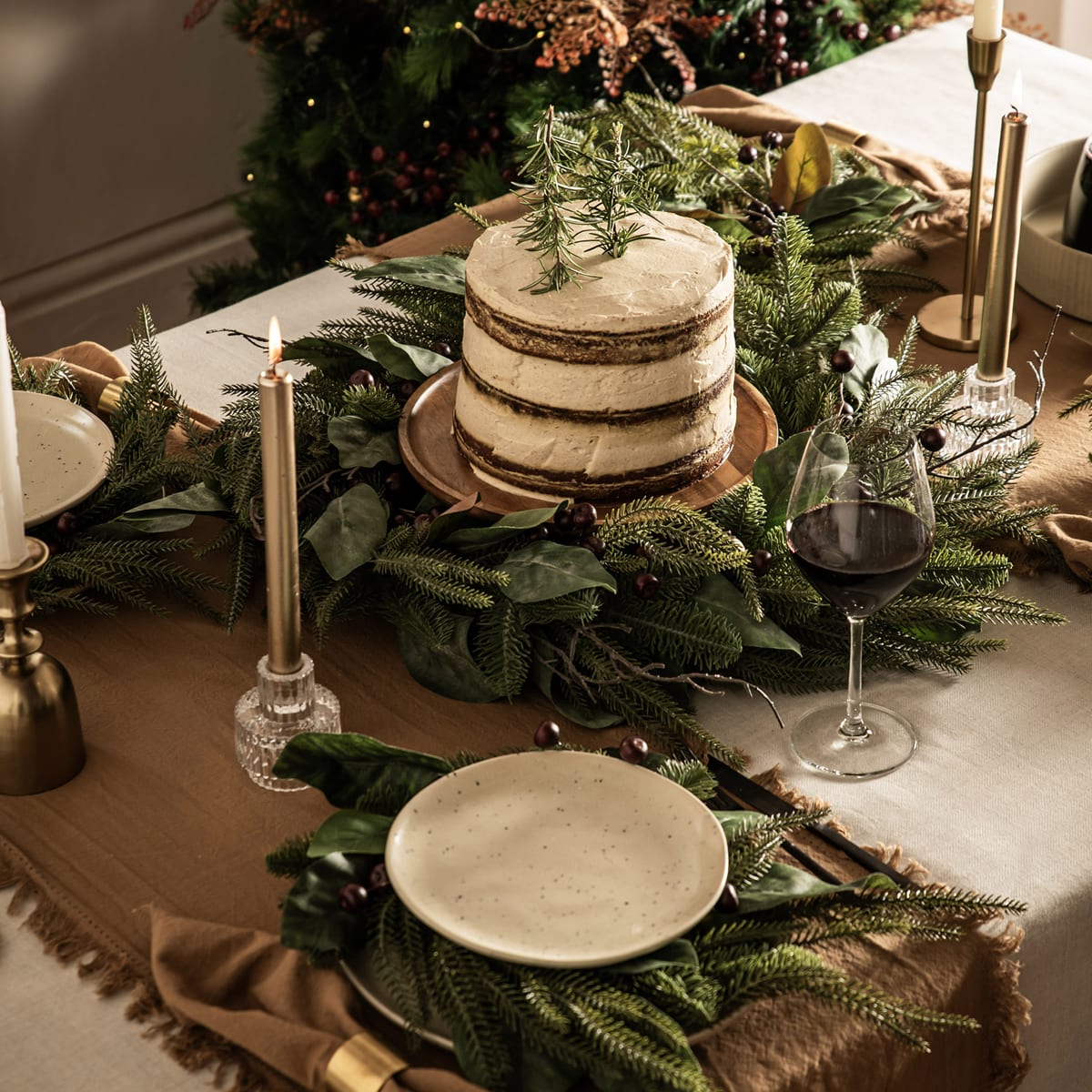 Wheel & Barrow tablescape