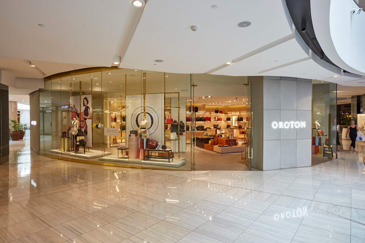 Oroton storefront image