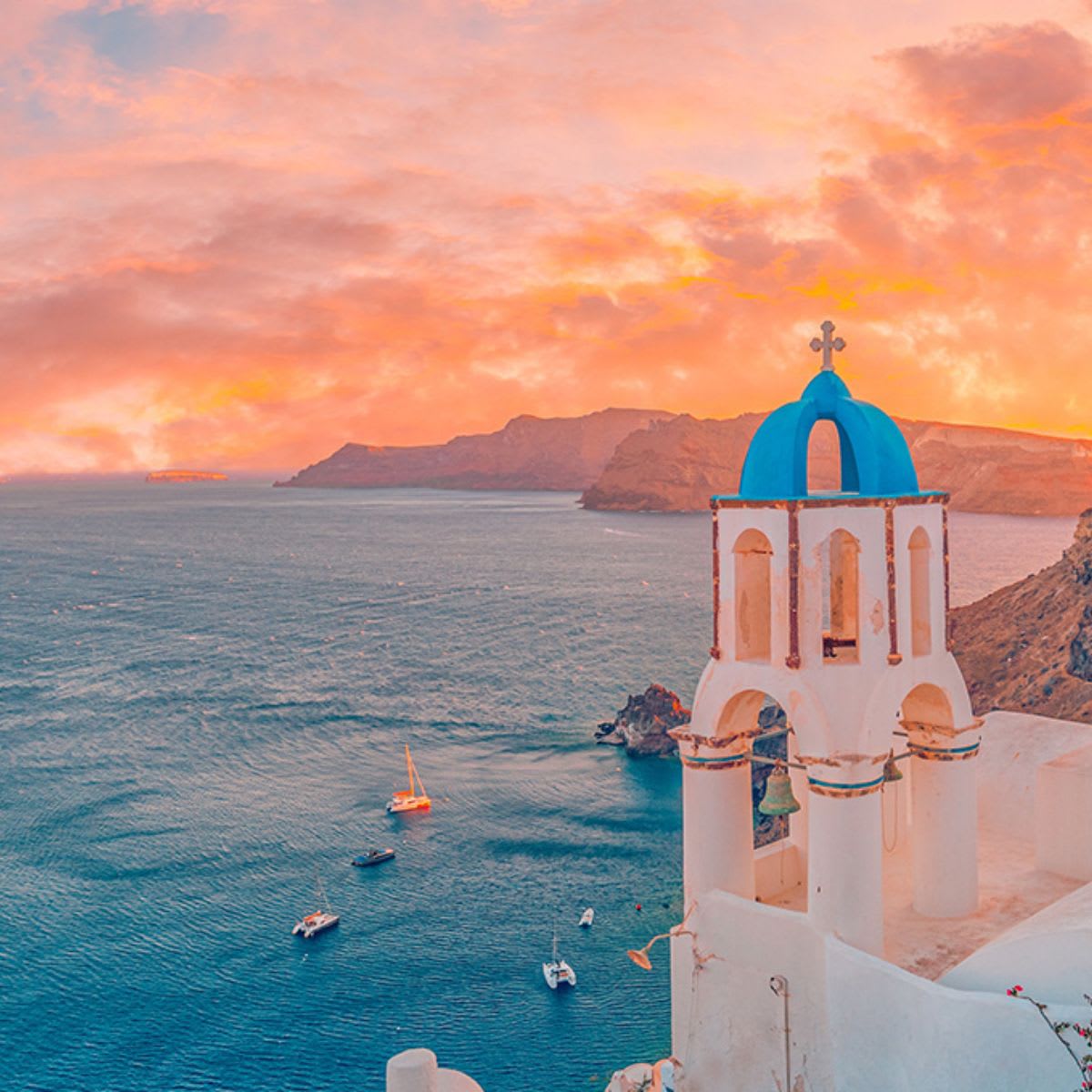 Crown Currency Exchange: Best 5 Family Travel Spots