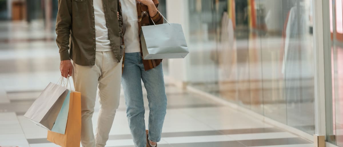 Father's Day Shopping | Web Article Dimensions 1200x514px (4)ing