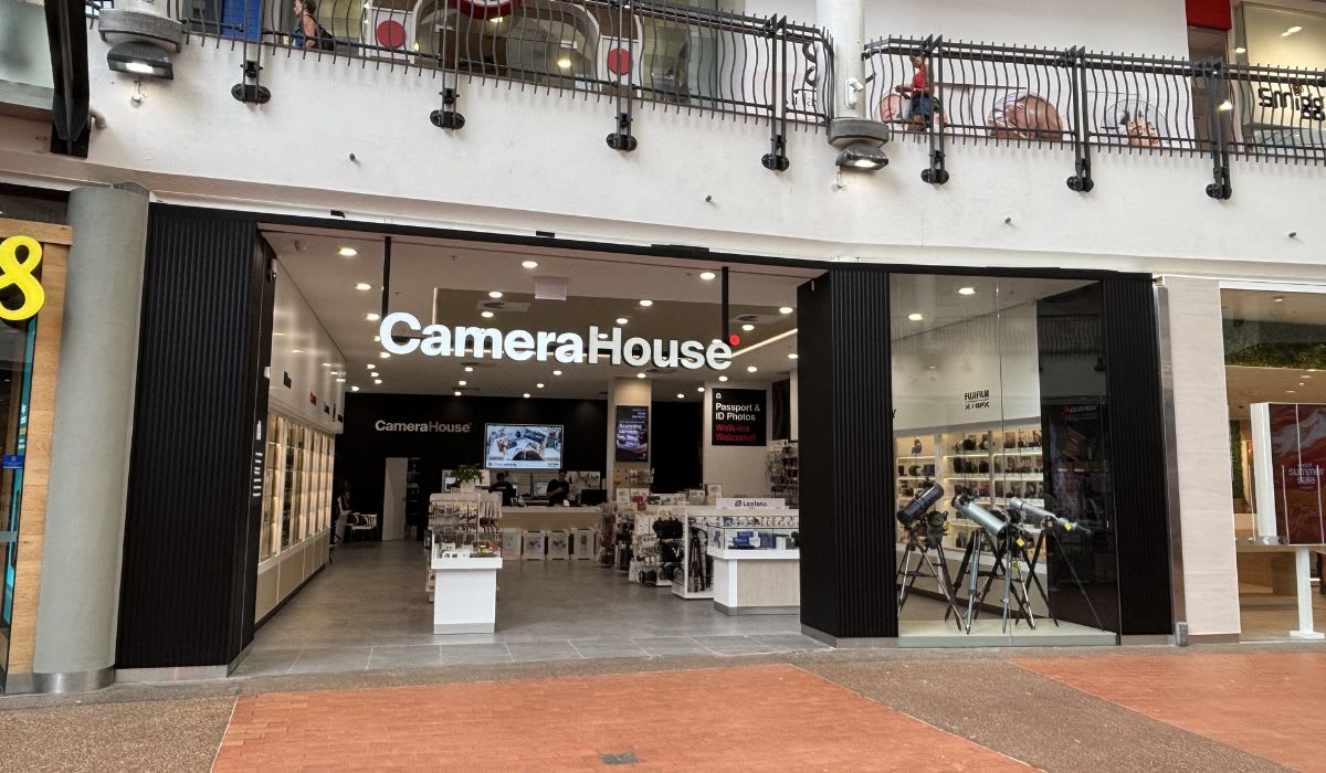 Camera House storefront image
