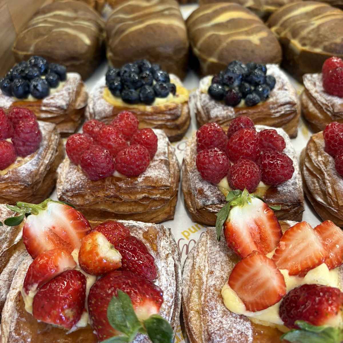 Helensvale Berry N Berry Pastry Dessert Food