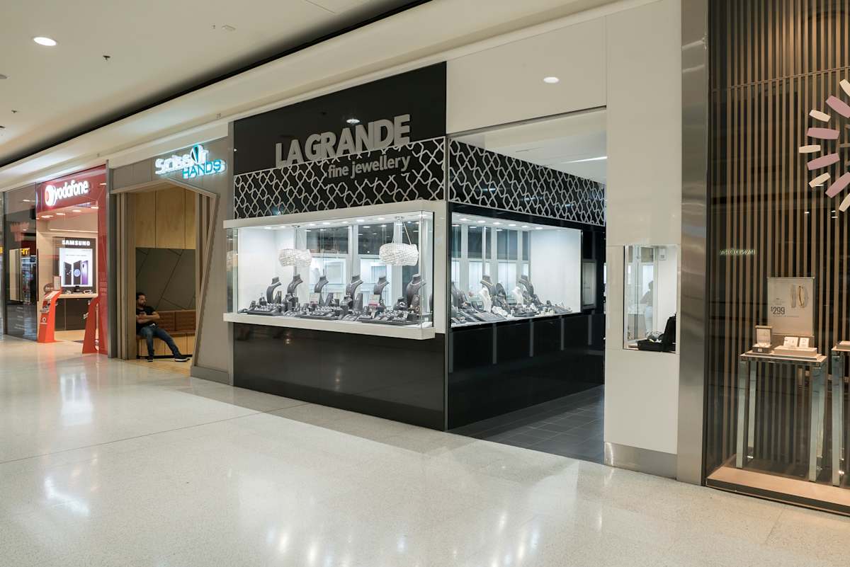 La Grande Fine Jewellery storefront image