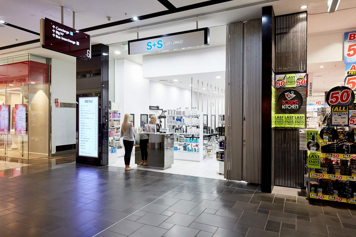 S+S Hair & Beauty storefront image