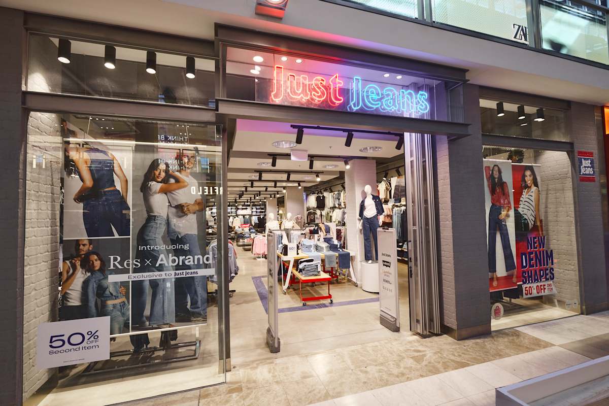 Just Jeans storefront image