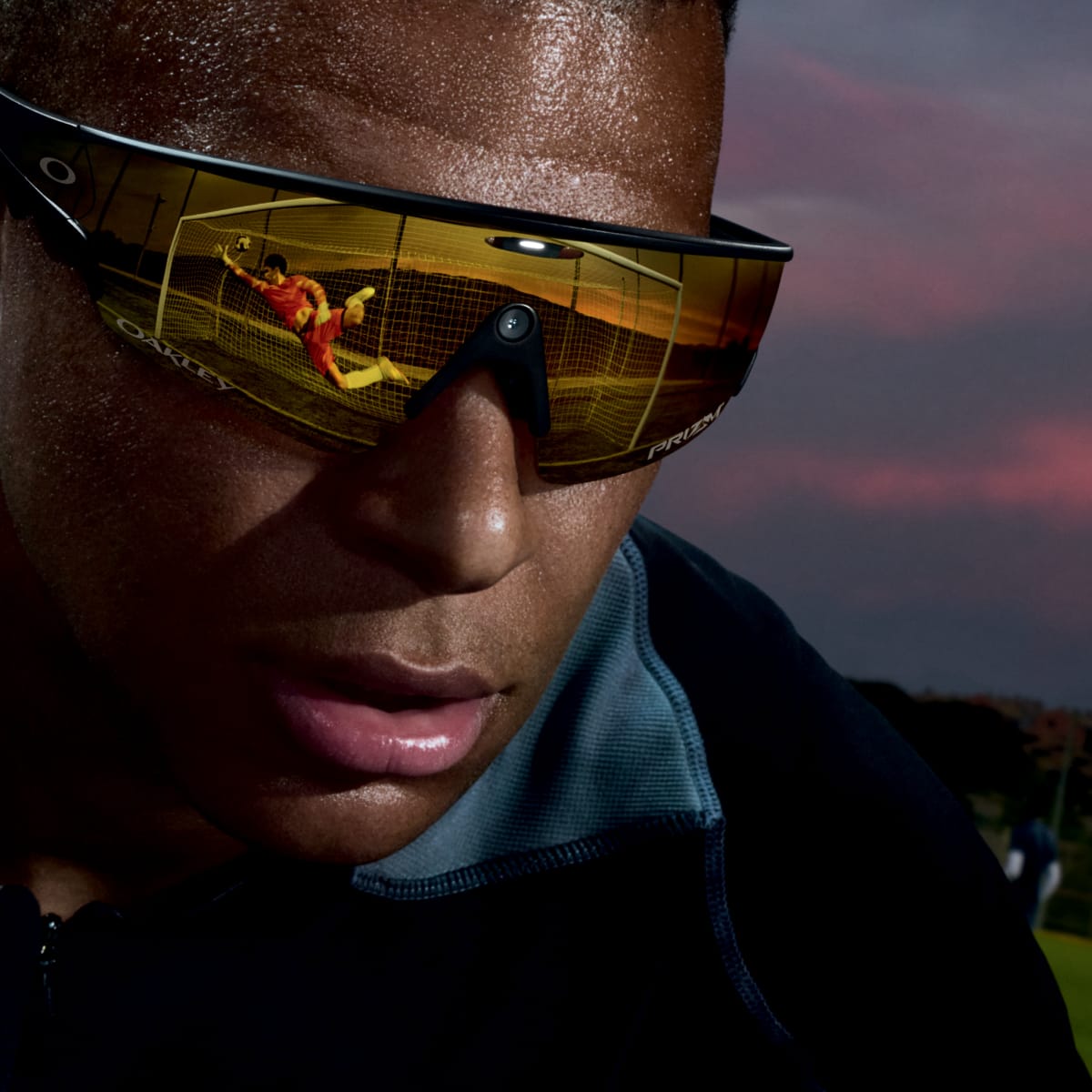 Sunglass Hut: New Collection: Oakley…