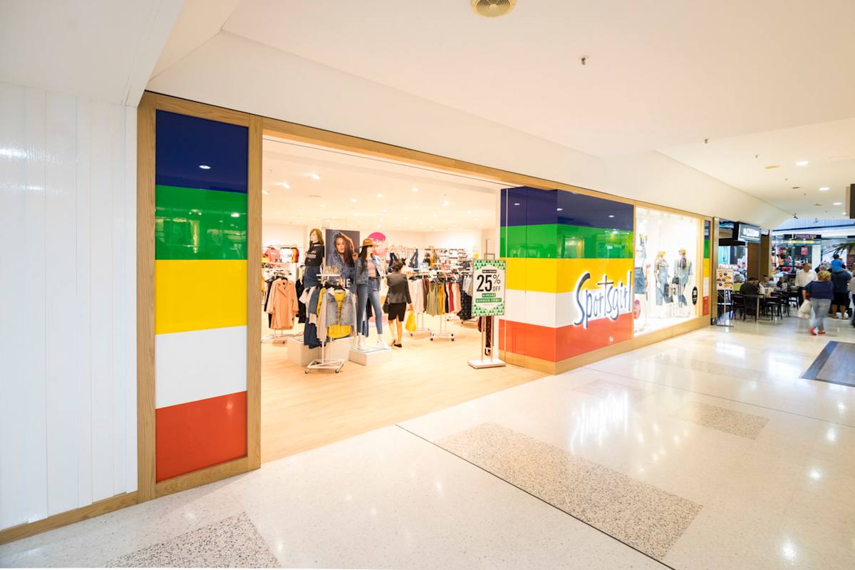 Sportsgirl storefront image