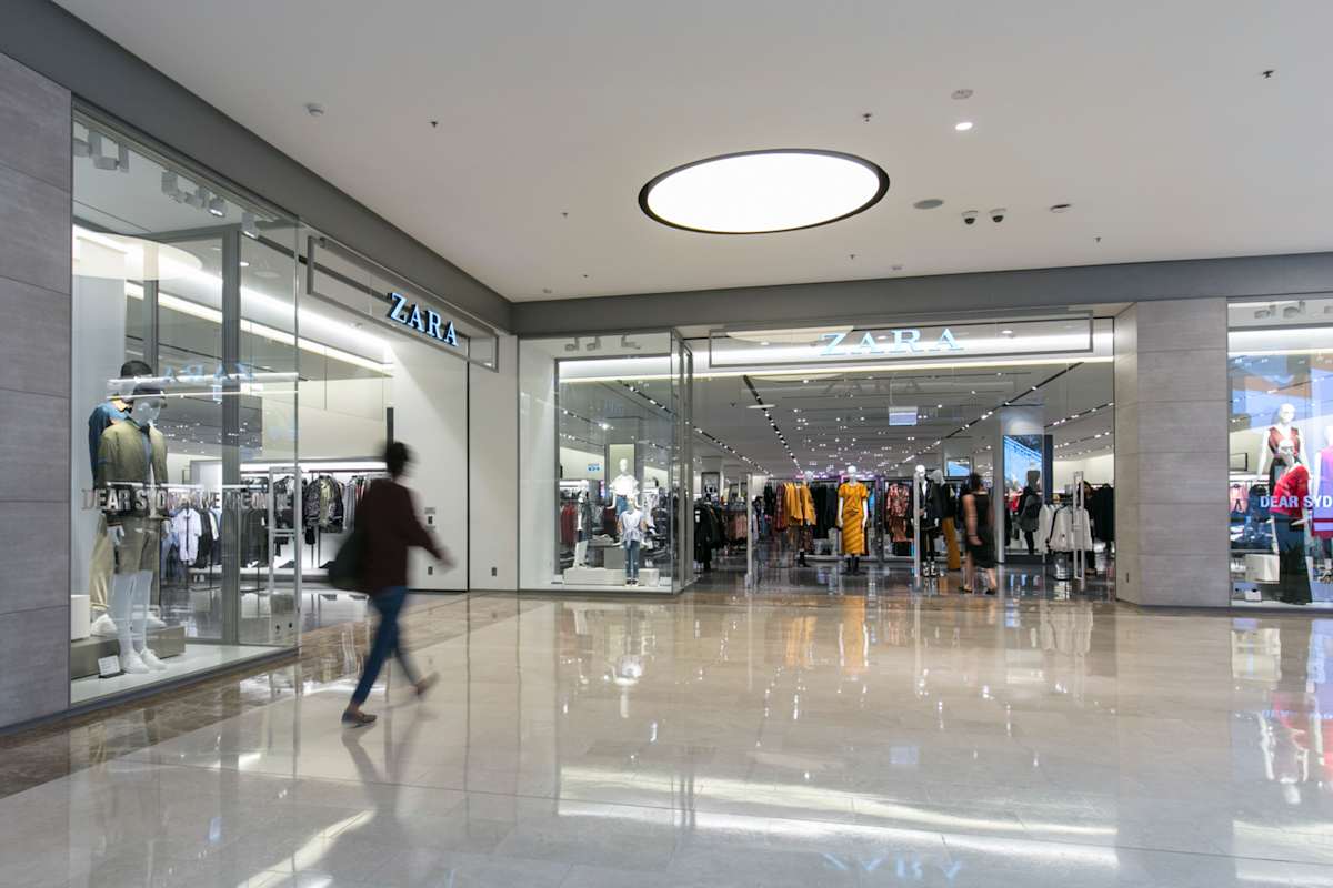 ZARA storefront image