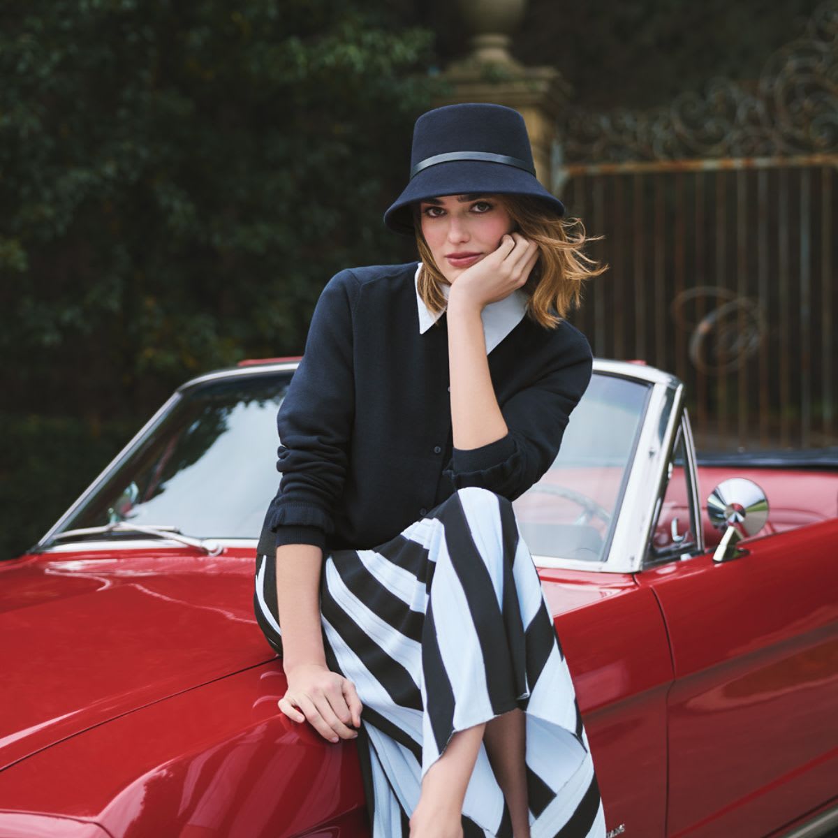 Blue Illusion: Introducing Elegance En Bleu