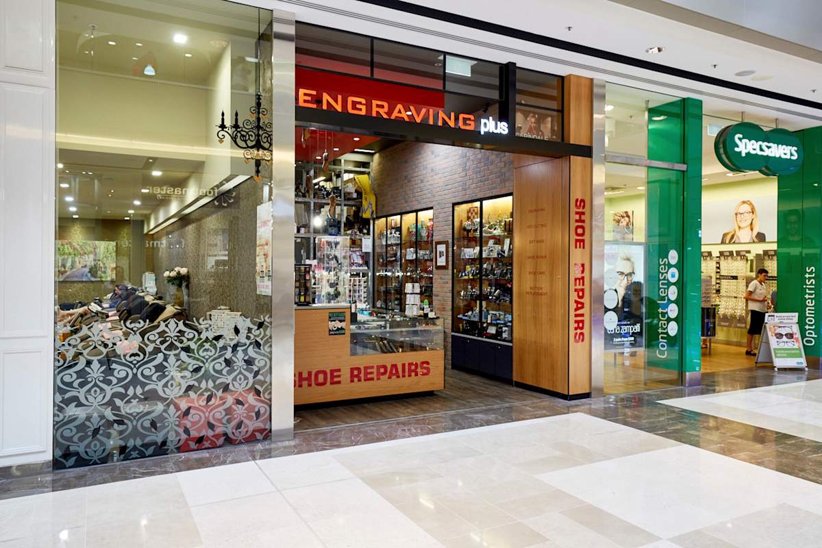 Engraving Plus storefront image