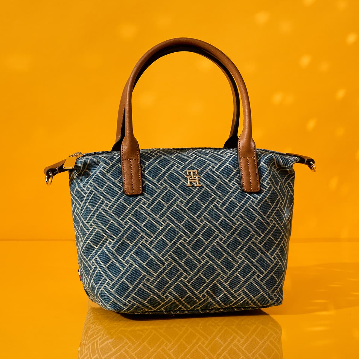 SO MD26 AU Under $200 Tommy Hilfiger 1200x1200