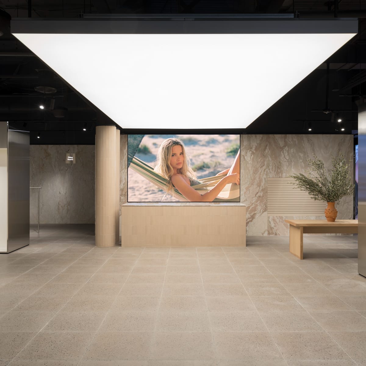 Glassons: Now open