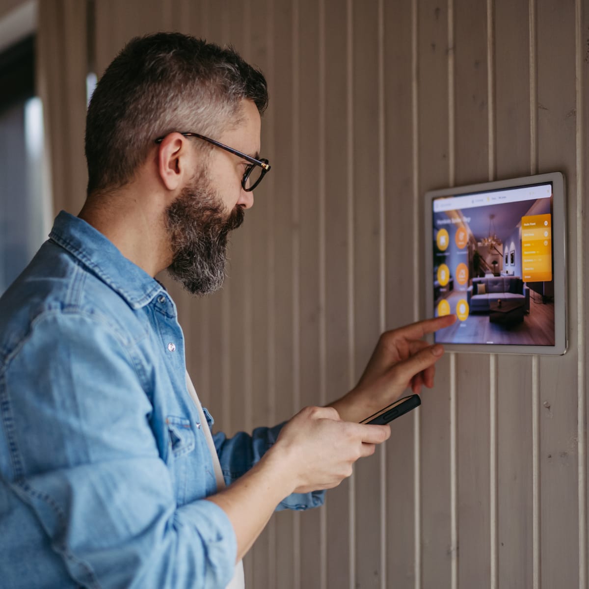 Halfpoint Images via Getty Images