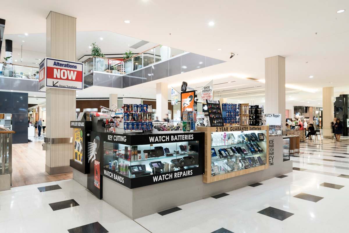 Shoe Express storefront image