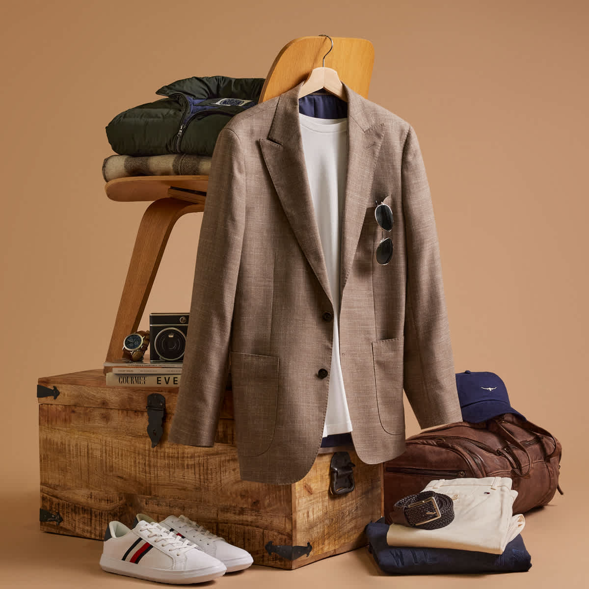 Transeasonal must-haves for men HERO IMAGE 1