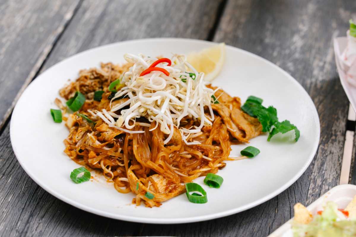 noodle hut lunchtime offer tuggerah