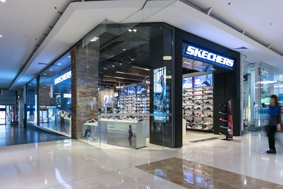Skechers storefront image