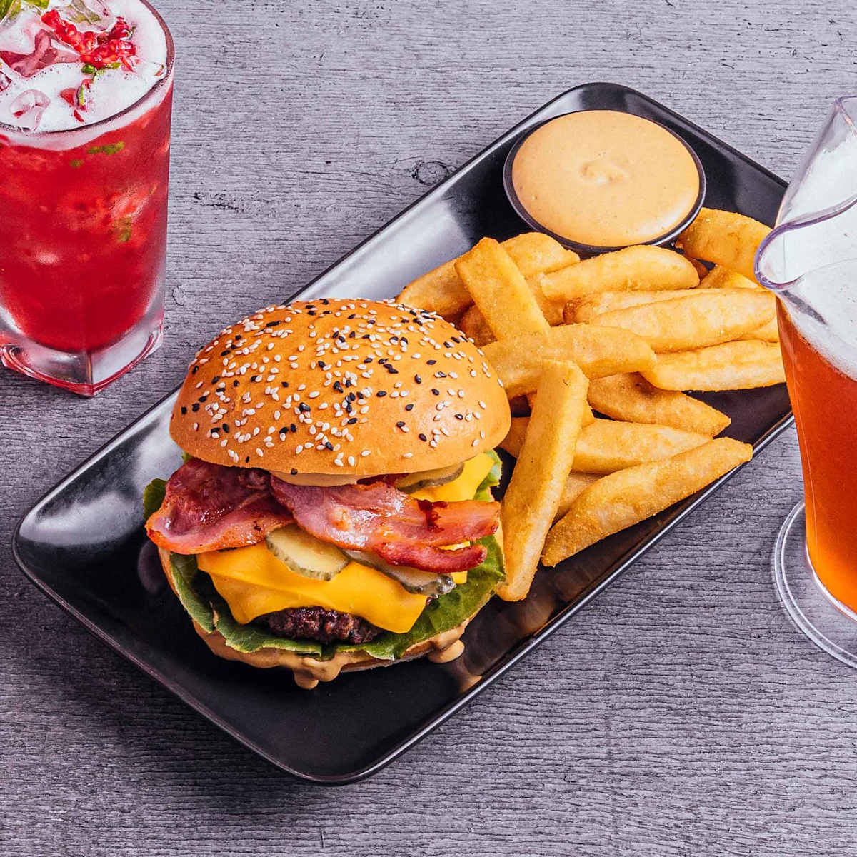 The Sporting Globe: Burger Thursdays