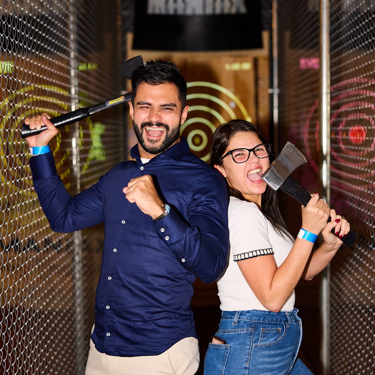MANIAX Axe Throwing: Bring a Mate For FREE