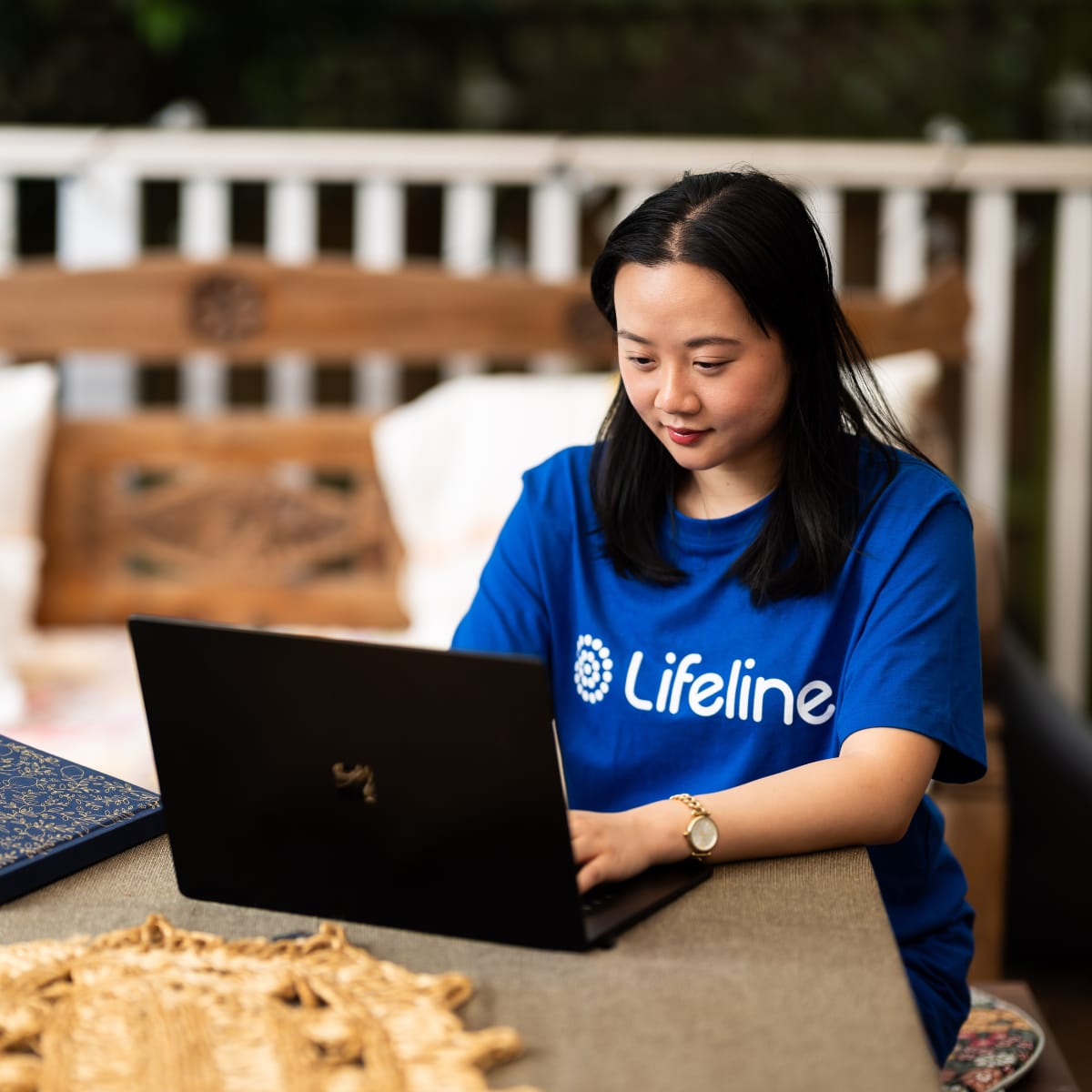 lifeline volunteer