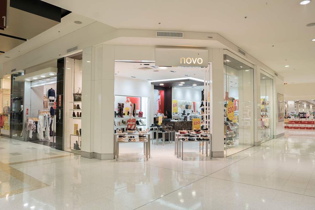 Novo storefront image