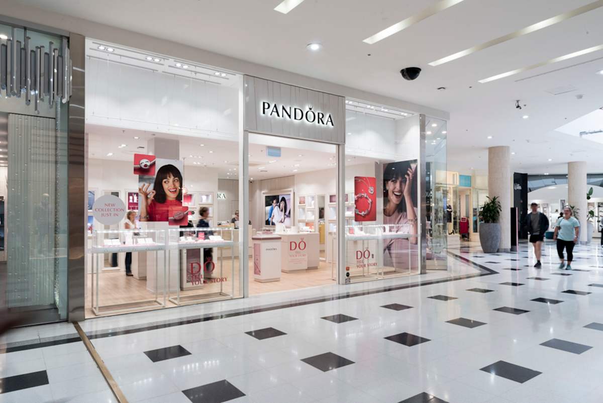 Pandora storefront image