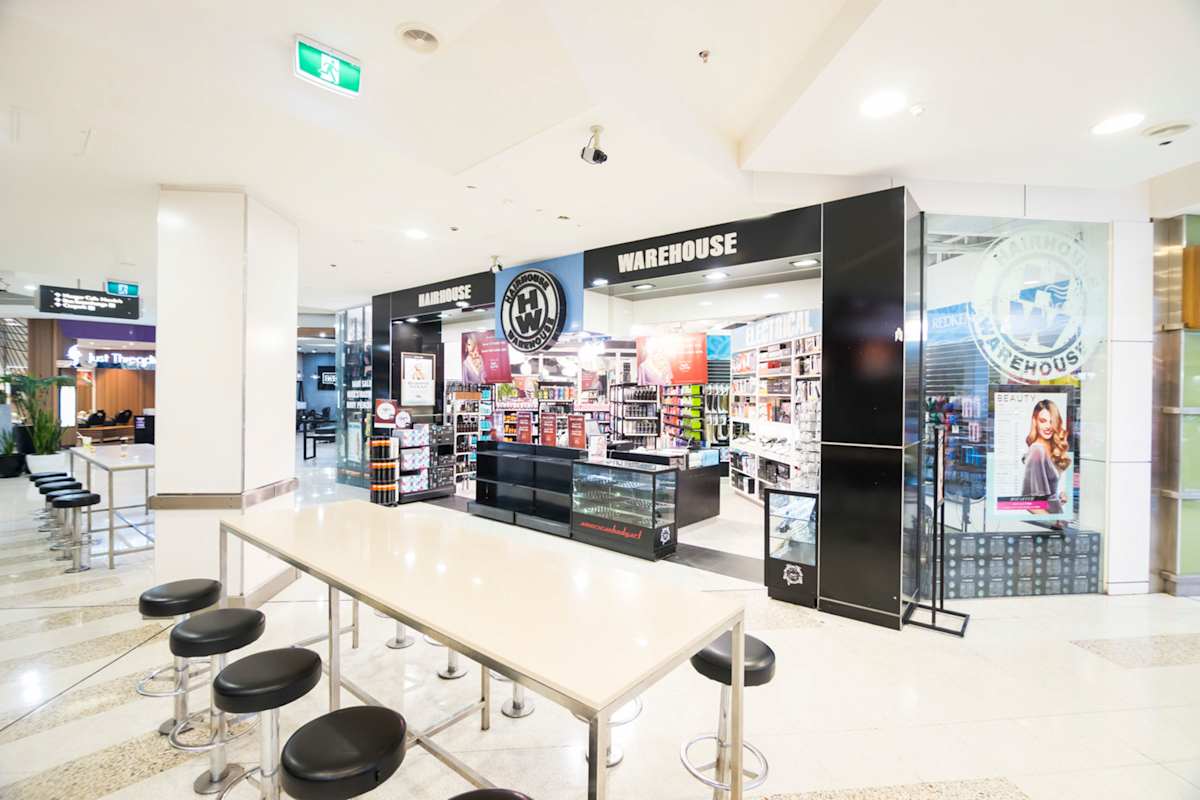 Hairhouse storefront image