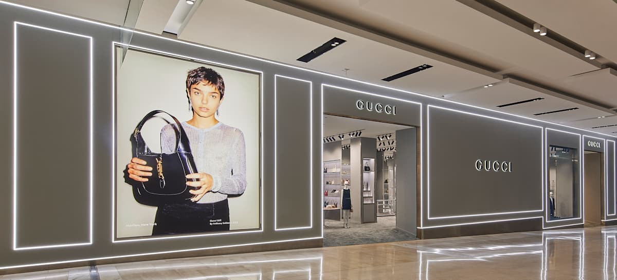 Gucci storefront image
