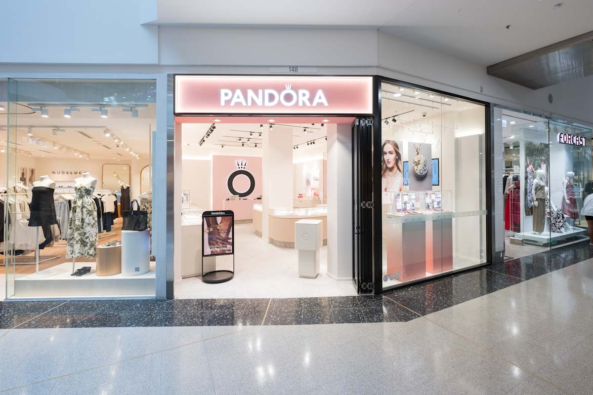 Pandora storefront image