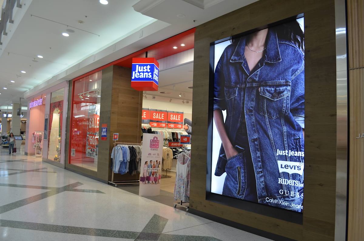 Just Jeans storefront image